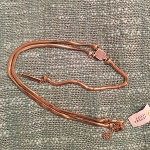 Kendra Scott necklace